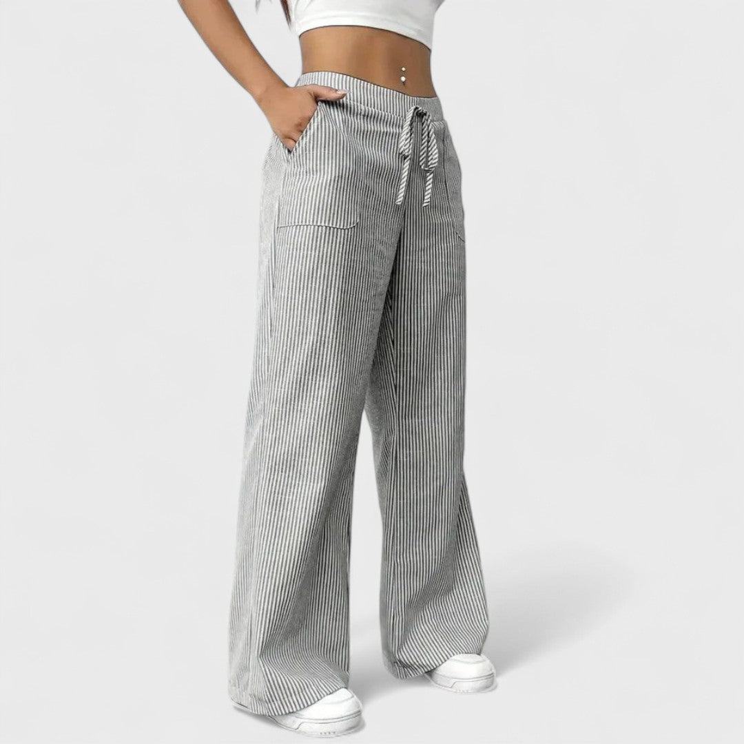 Dominique - Comfortable wide-leg trousers with elegant details
