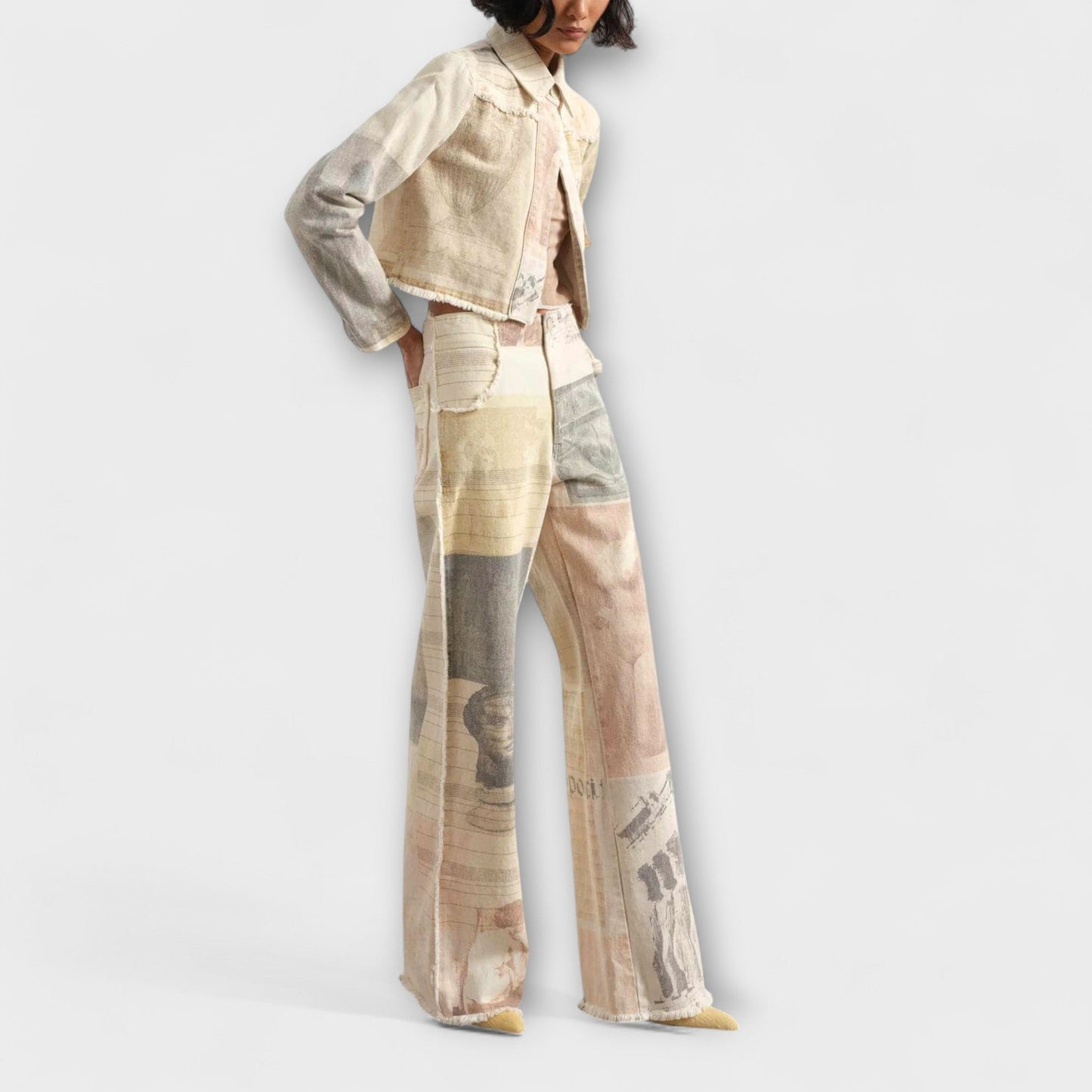 Rhea – Printed Wide-Leg Jeans with a Vintage Touch