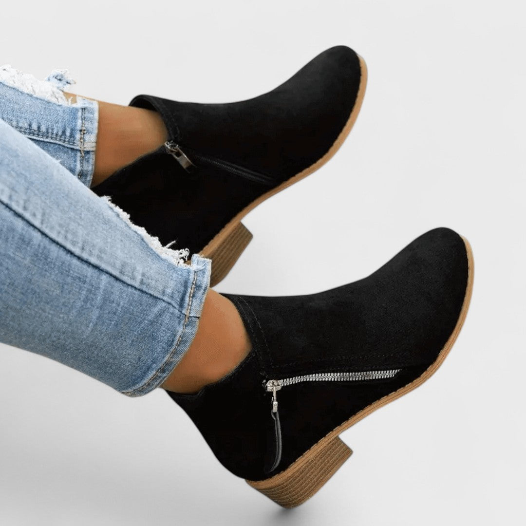 Fiora - Vintage classic style boots