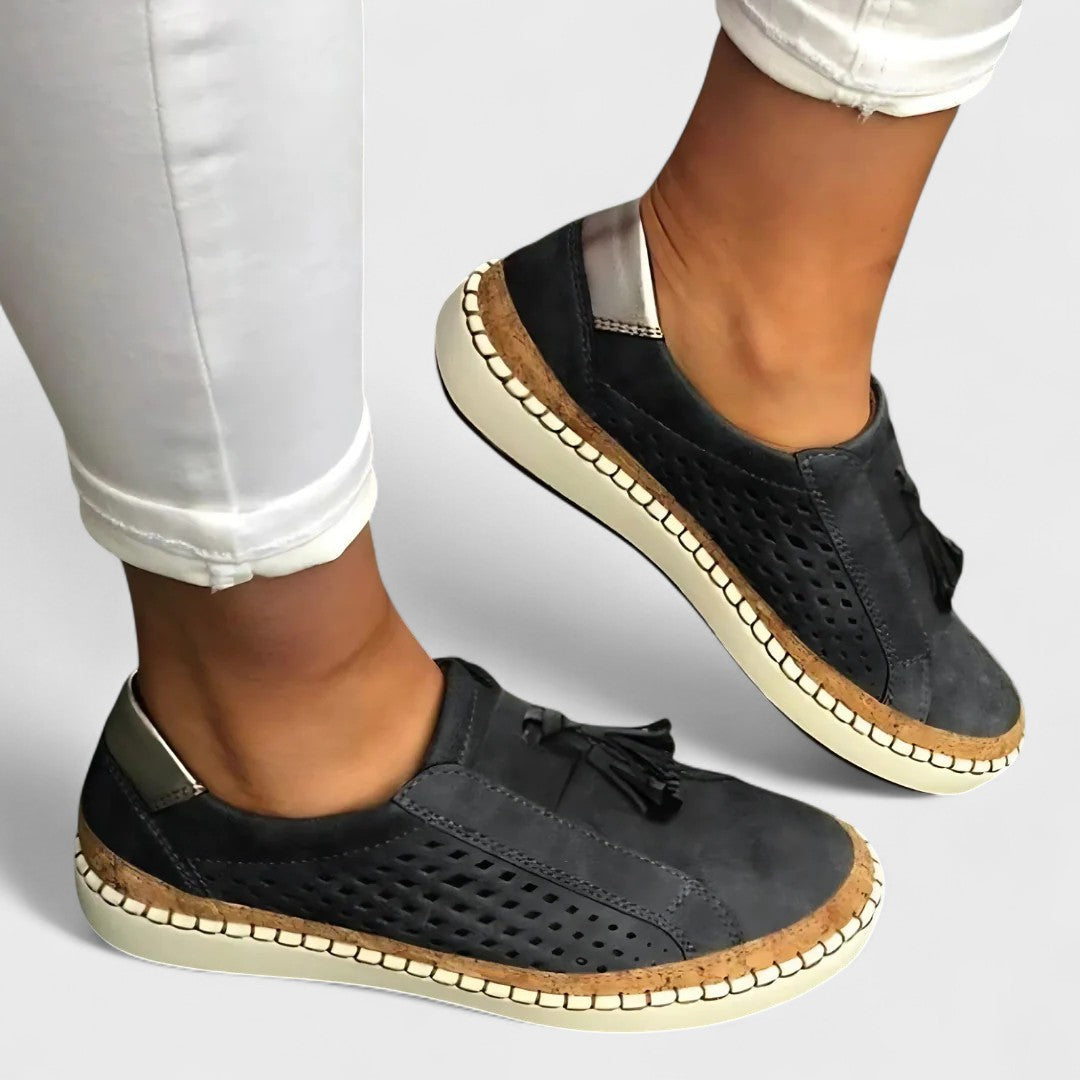 Laura - Orthopedic Tennis Shoes