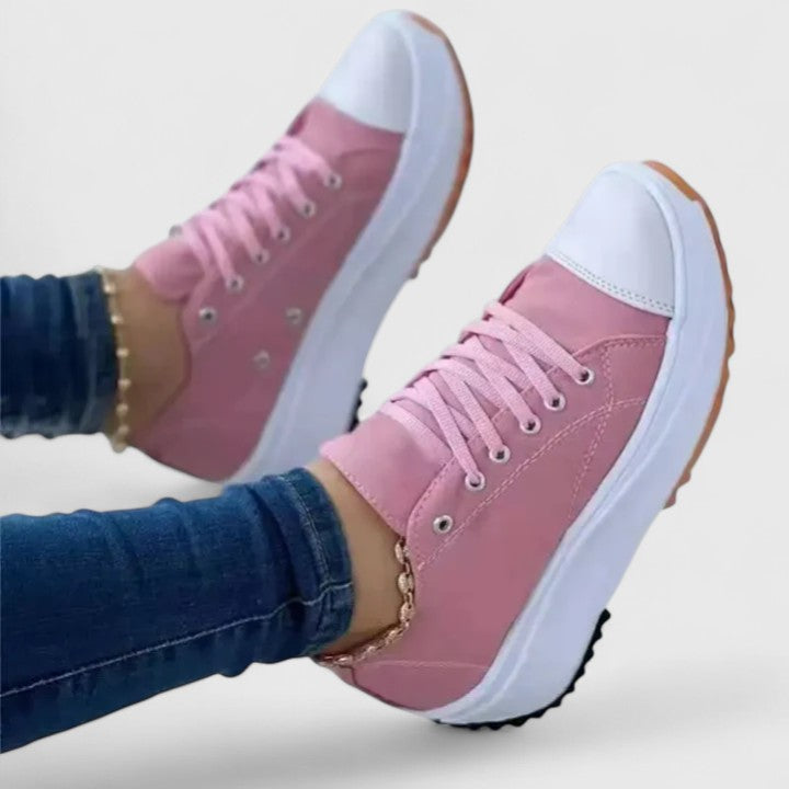 Cori - Comfortable Sneakers