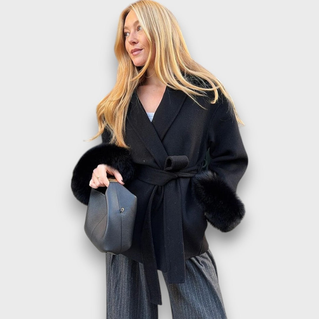 Gracelle – Coat with fur cuffs