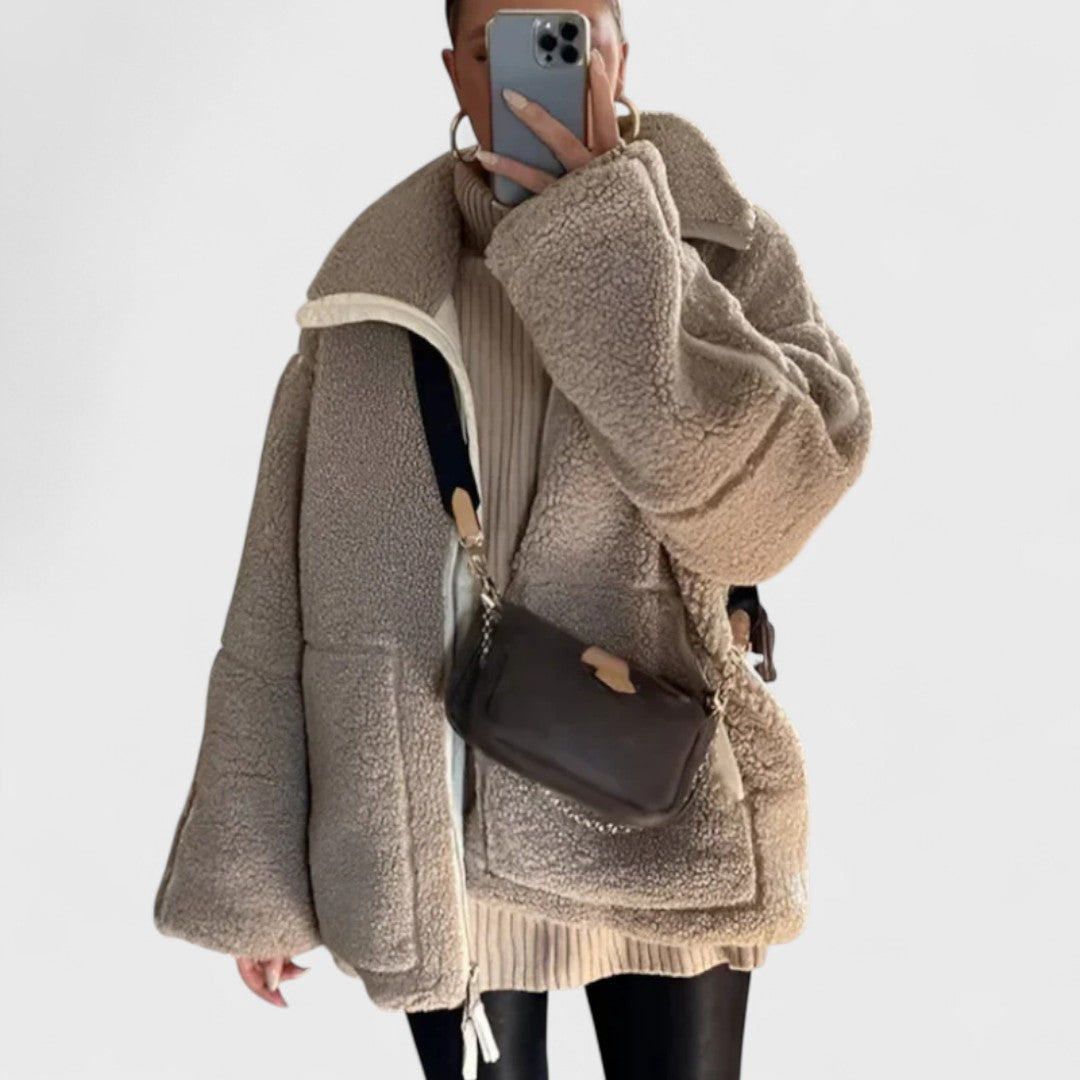 Kaja - Soft plush coat