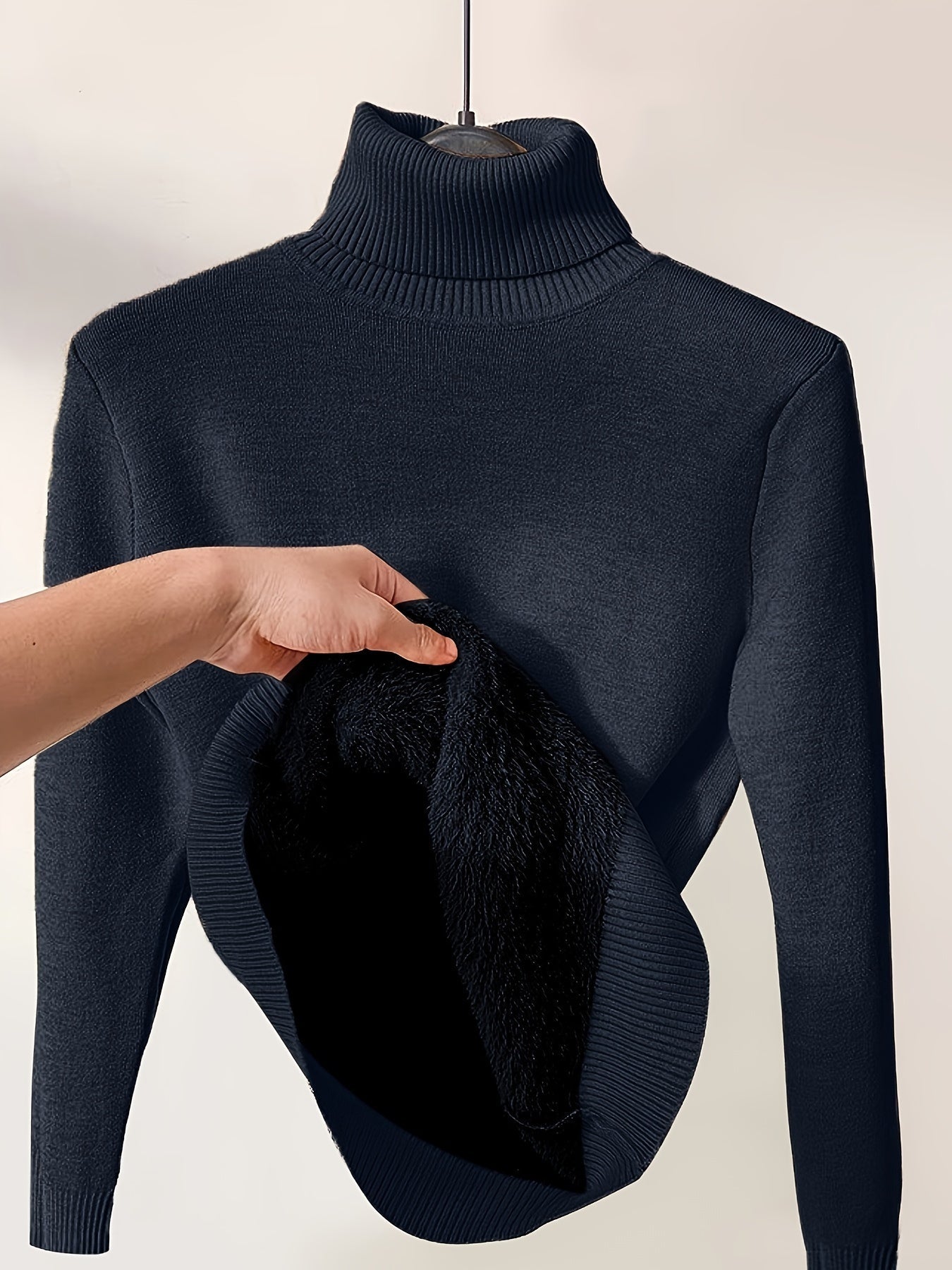 Zoe - Soft Turtleneck Sweater
