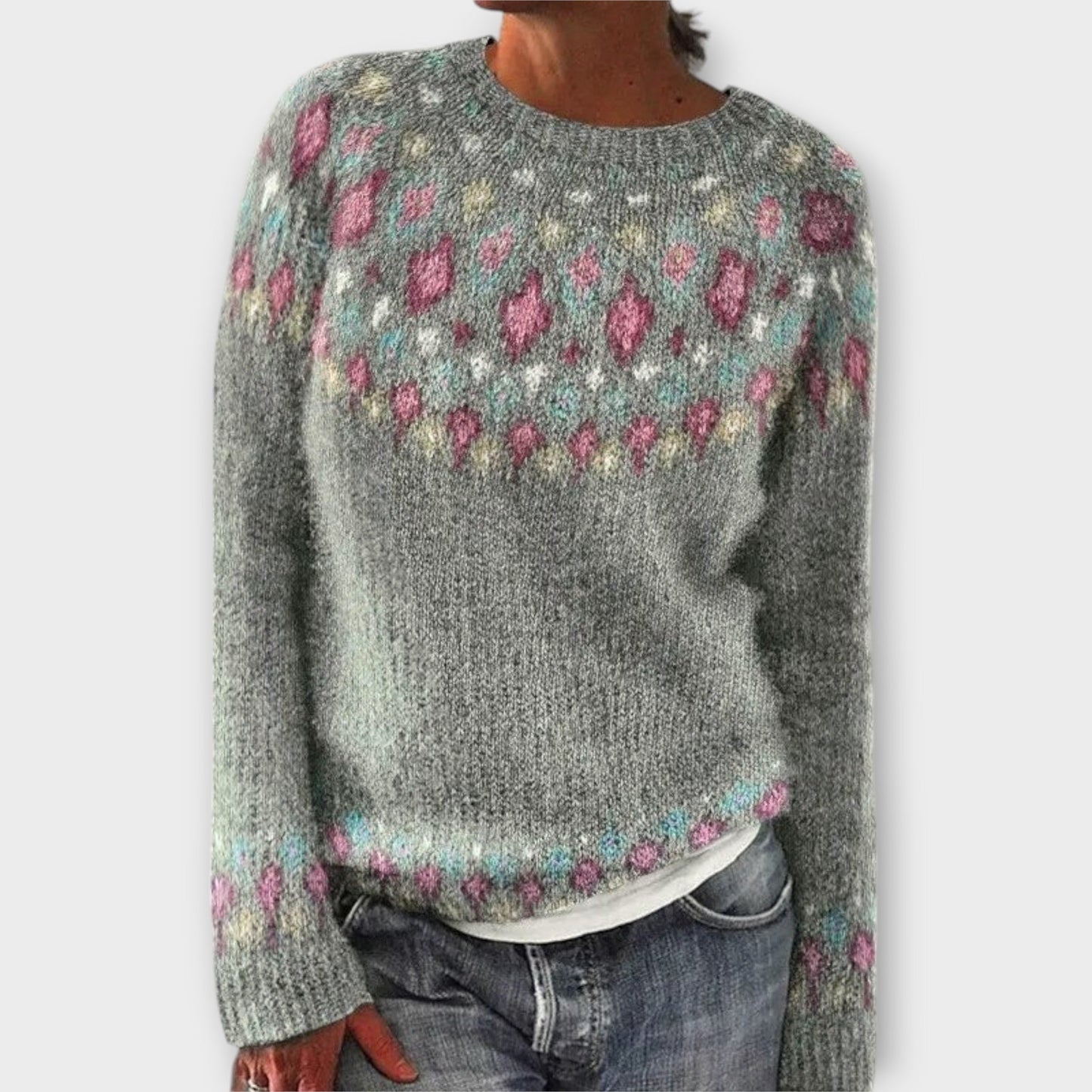 Devyn - Casual and cozy sweater