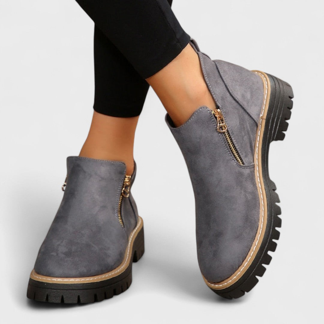 Leonora - Elegant ankle boot