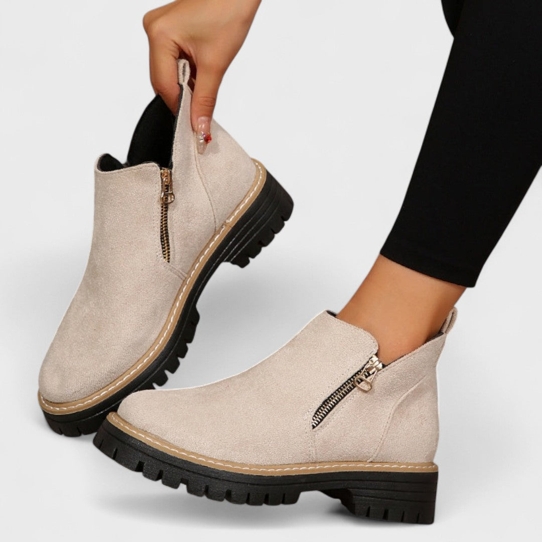 Leonora - Elegant ankle boot