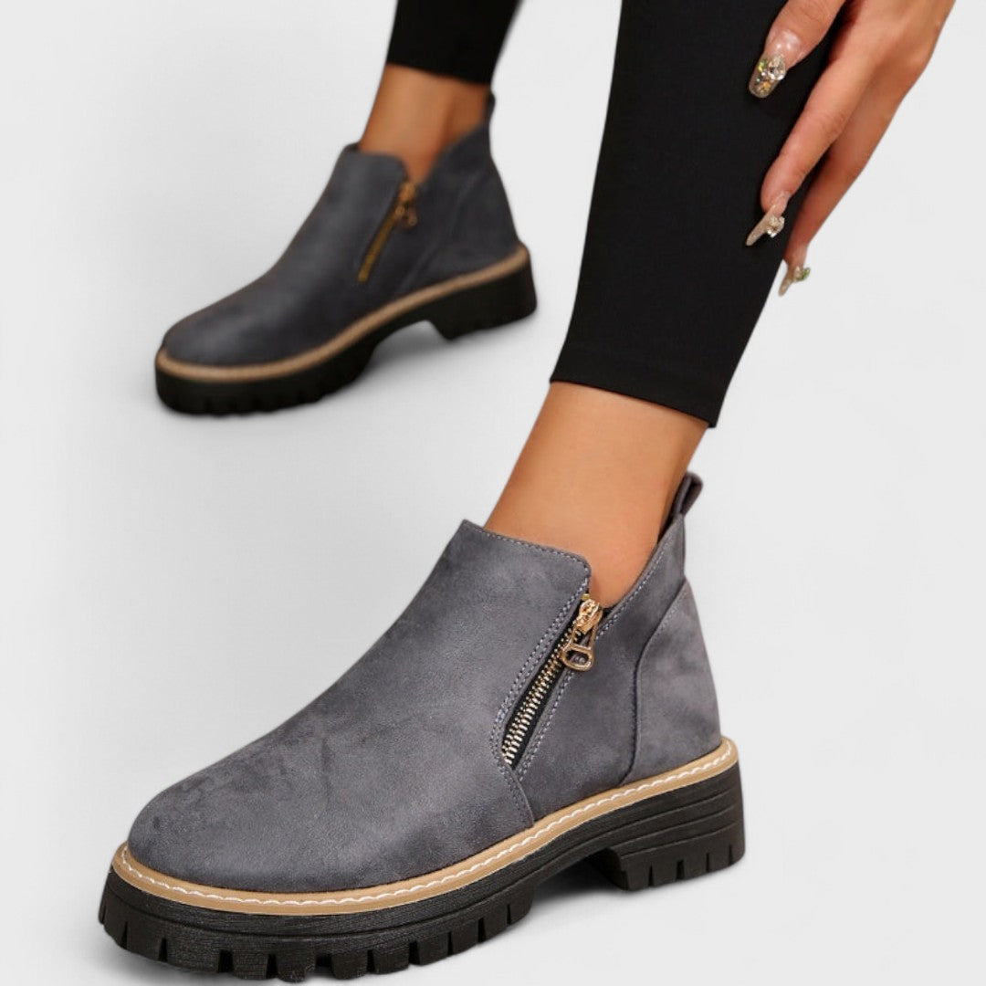 Leonora - Elegant ankle boot