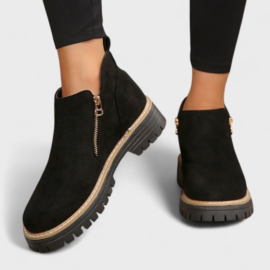 Leonora - Elegant ankle boot