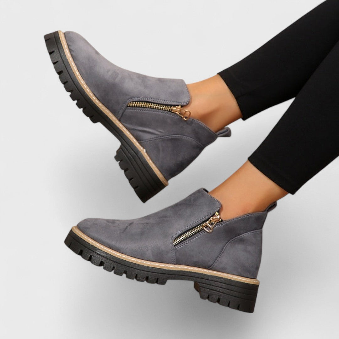 Leonora - Elegant ankle boot