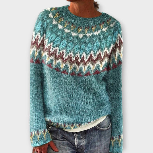 Devyn - Casual and cozy sweater