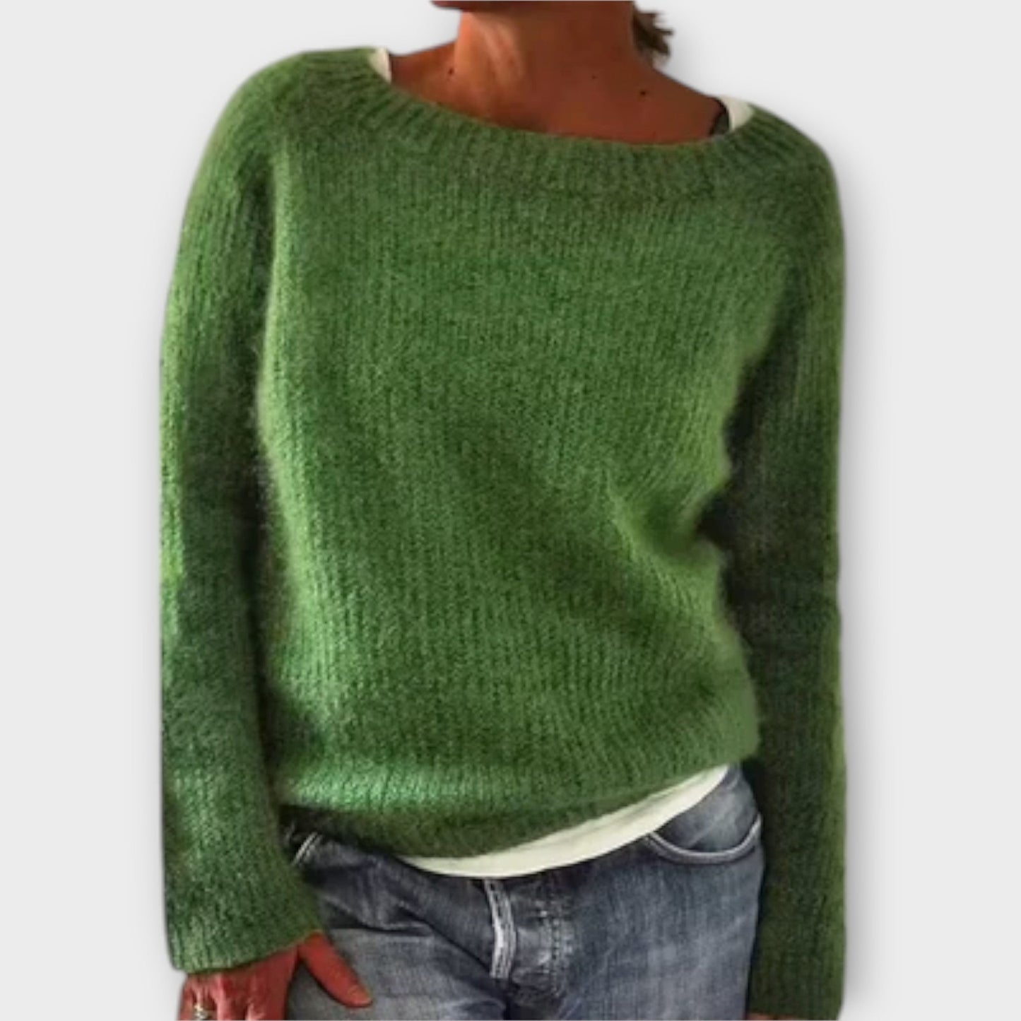 Queens – Solid Color Knit Sweater