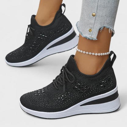 Tuyana – fashionable orthopedic shoes