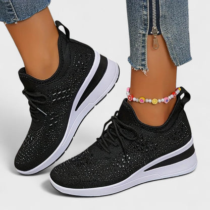 Tuyana – fashionable orthopedic shoes