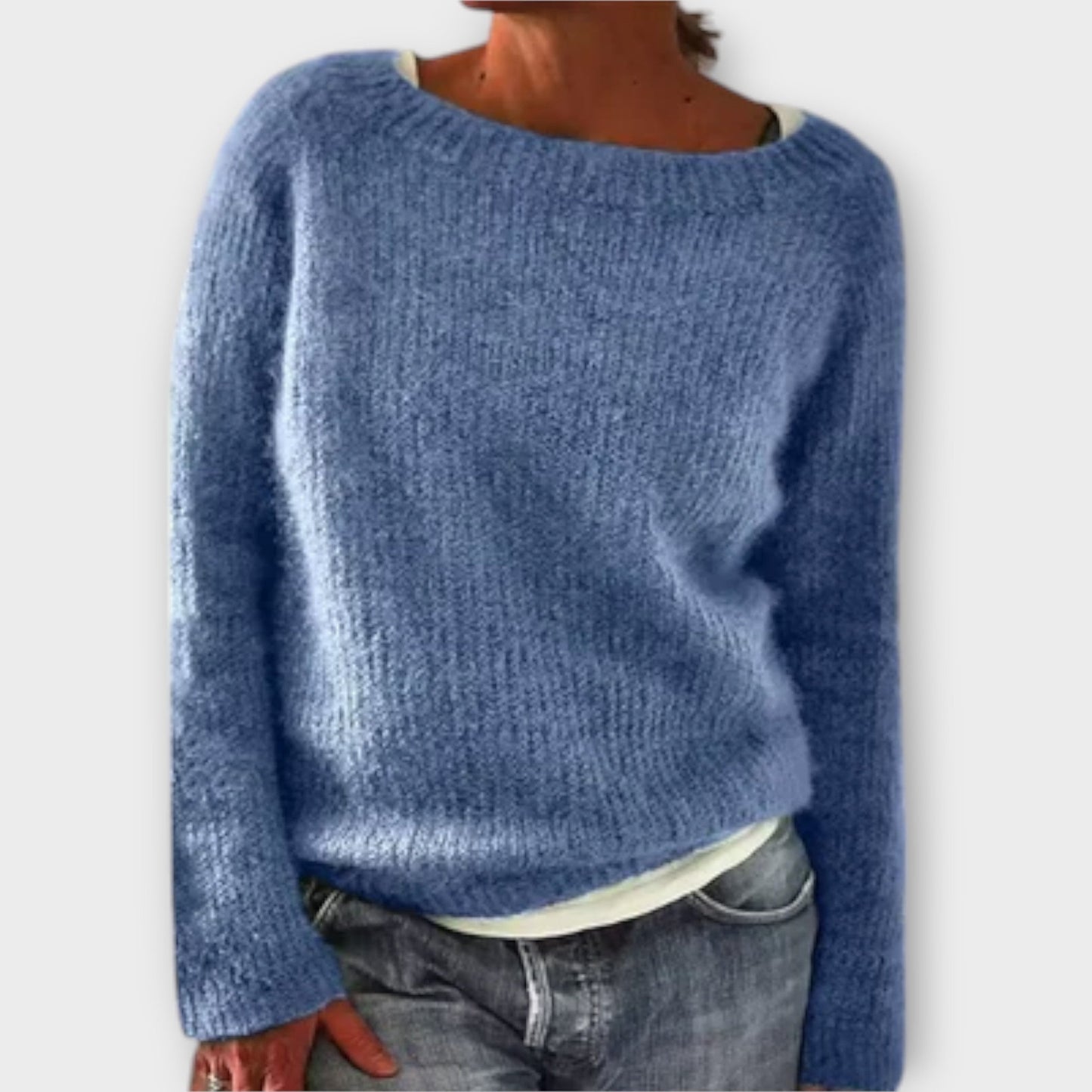Queens – Solid Color Knit Sweater