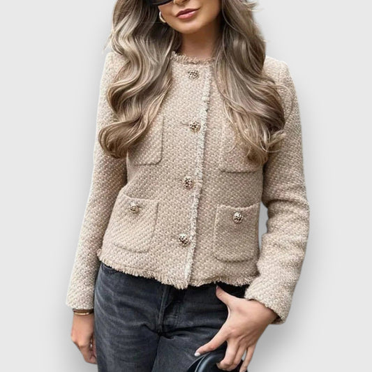 Kiriane – Transitional Jacket with a Timeless Silhouette
