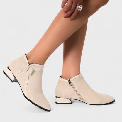 Viva – Knit Boots
