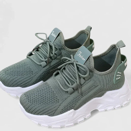 Comfortable Orthopedic Shoes Mug with Wide Toe Extra