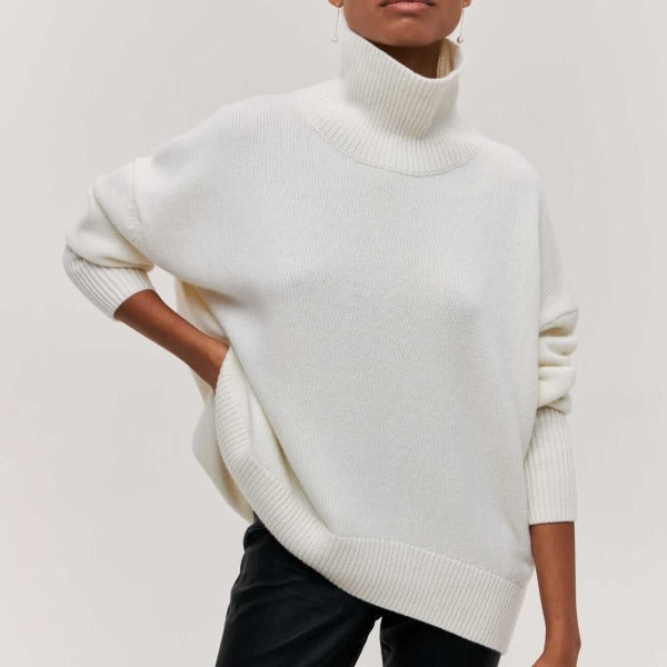 Katrielle - comfortable pullover with high collar