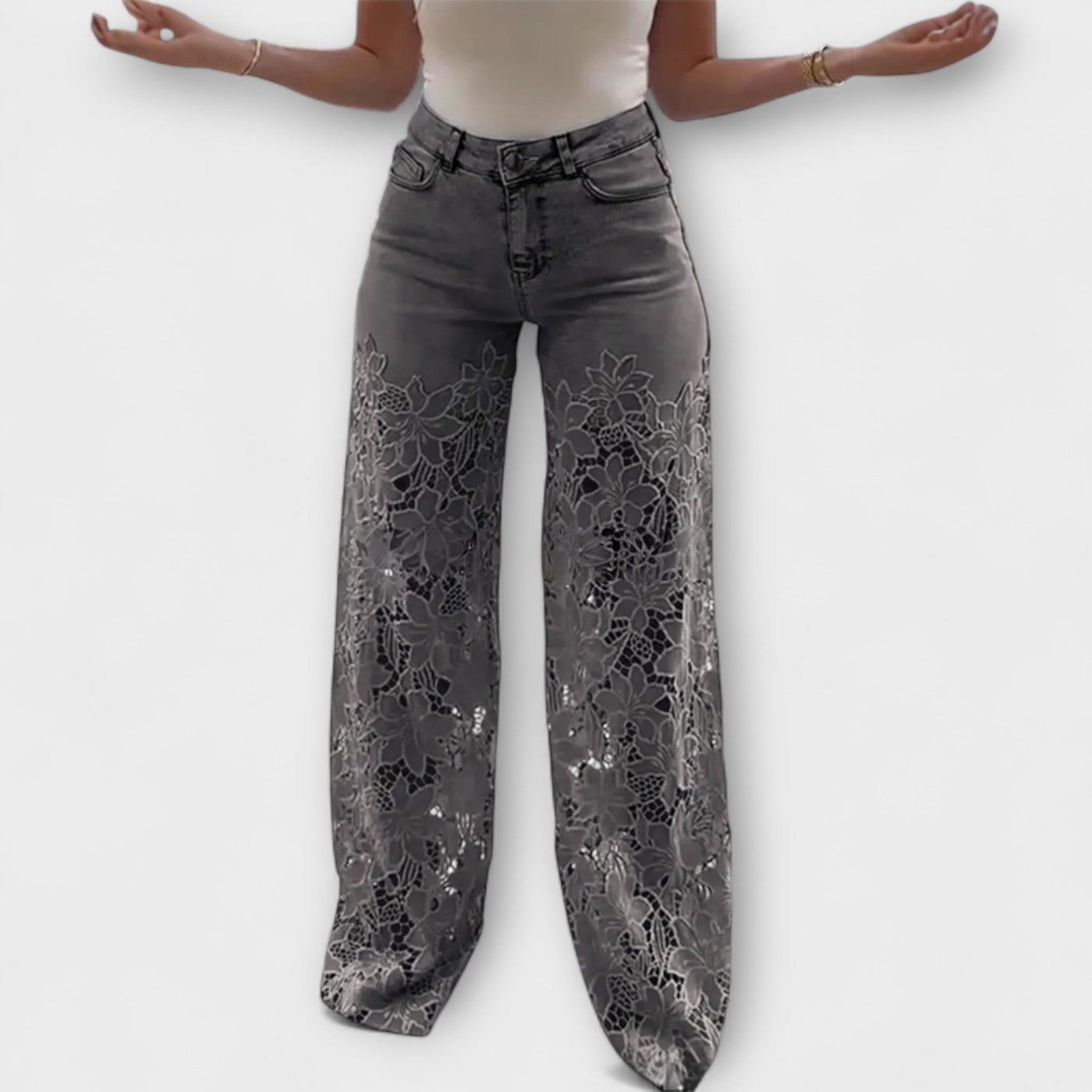 Virelle – Jeans with floral transparency and wide leg